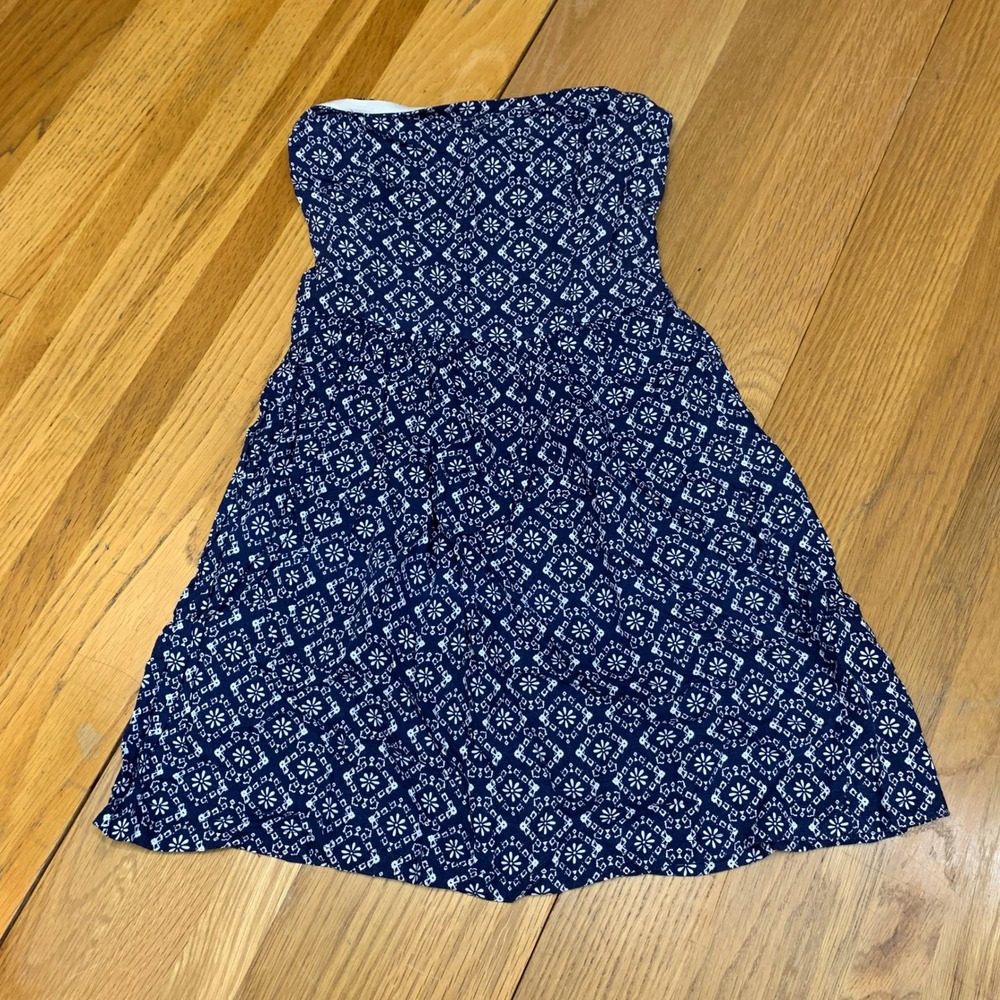 Abercrombie & Fitch Navy Blue White Floral‎ Strapless Smocked Mini Dress Small